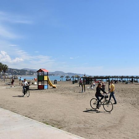 Apartment Port And Beach -Parking- Malaga Exterior photo